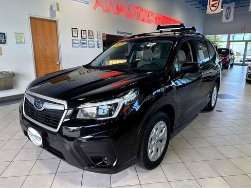 Used 2021 Subaru Forester AWD/4WD image 7
