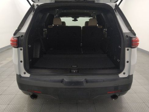 Used 2022 Chevrolet Traverse LS w/ LPO, Blackout Package FWD image 29