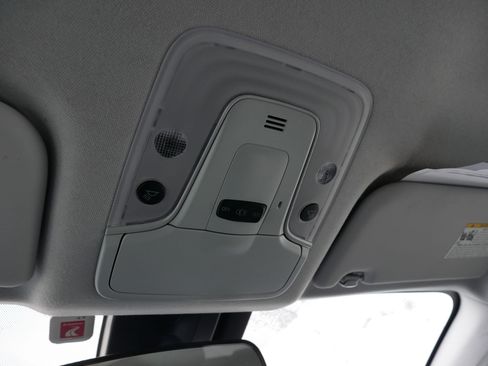 Used 2017 Toyota Prius Two image 32