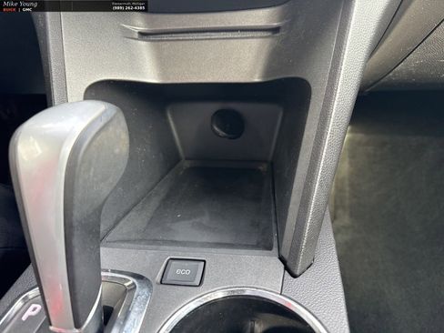 Used 2014 GMC Terrain SLE image 25