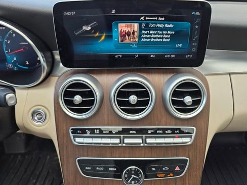 Used 2021 Mercedes-Benz C 300 4MATIC Sedan image 46