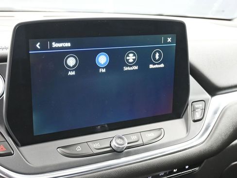 Used 2025 Chevrolet Blazer LT image 27