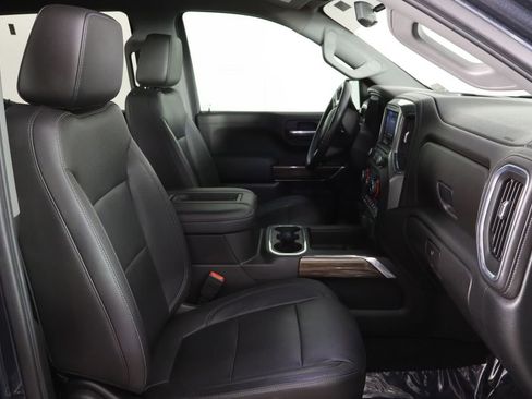 Used 2020 Chevrolet Silverado 1500 RST AWD/4WD image 18