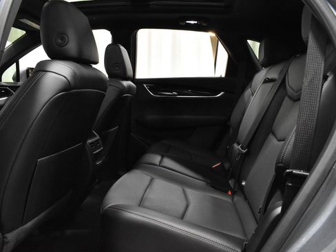 Used 2021 Cadillac XT5 Premium Luxury w/ LPO, Floor Liner Package image 5