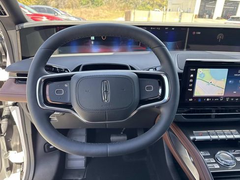 New 2026 Lincoln Nautilus Reserve image 26