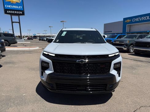 New 2026 Chevrolet Traverse RS FWD image 2