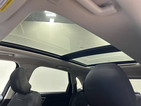 Certified 2019 Ford Edge SEL AWD/4WD image 26