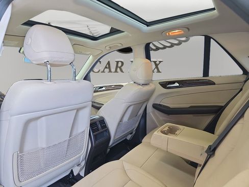 Used 2017 Mercedes-Benz GLE 400 4MATIC image 12