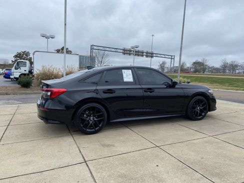 Used 2024 Honda Civic Sport image 11