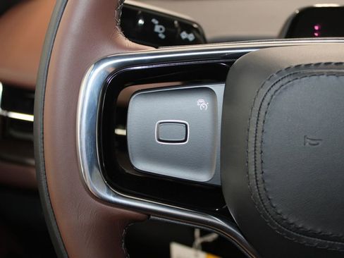 New 2025 Lincoln Navigator L Reserve image 41