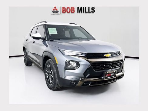 Used 2021 Chevrolet TrailBlazer ACTIV w/ Convenience Package FWD image 1