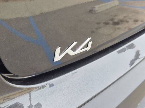 New 2026 Kia K4 FWD image 32