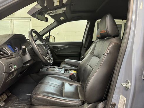 Used 2022 Honda Passport TrailSport image 12