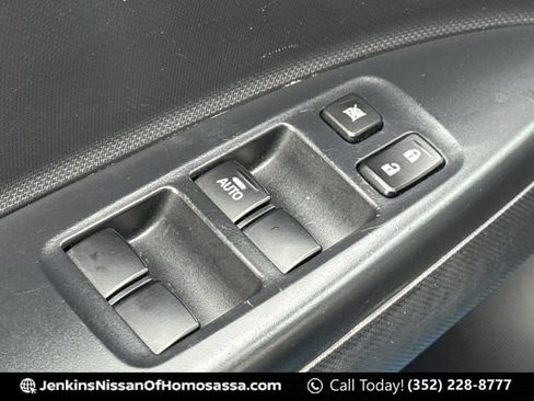 Used 2024 Mitsubishi Mirage ES FWD image 30