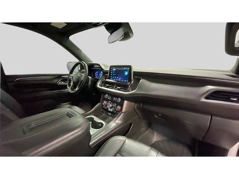 Used 2023 Chevrolet Suburban RST w/ Luxury Package AWD/4WD image 20