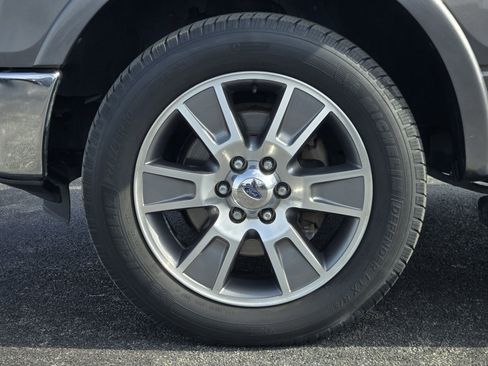 Used 2014 Ford F150 Lariat w/ Equipment Group 501A Mid image 11