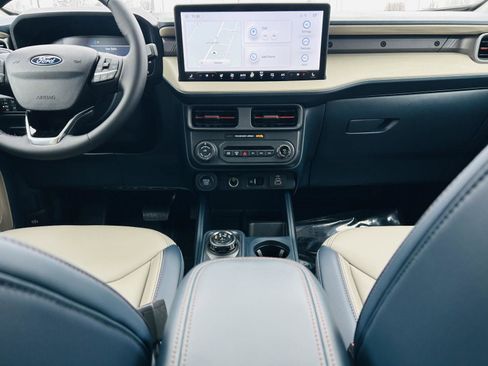 New 2026 Ford Maverick Lariat w/ 4K Tow Package image 31