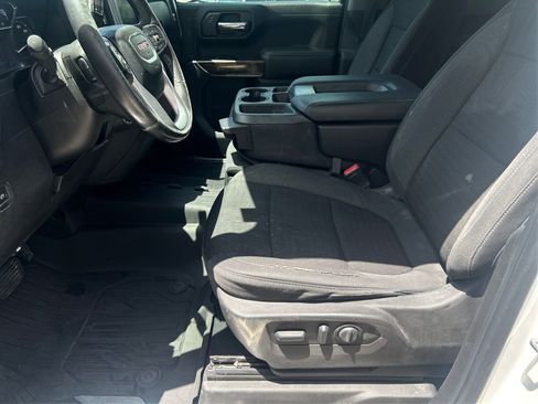 Used 2021 GMC Sierra 1500 Elevation w/ LPO, Elevation Black Package image 11