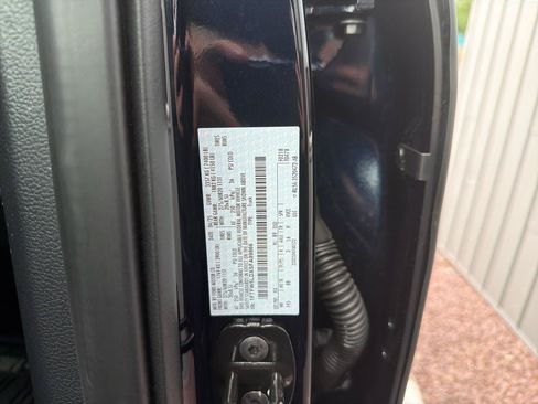 Used 2025 Ford F150 Lariat w/ Equipment Group 501A Mid AWD/4WD image 28