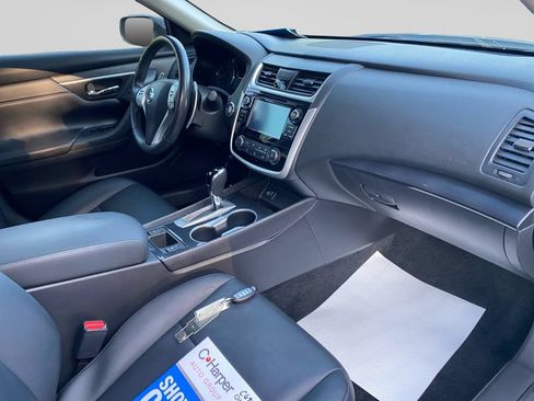 Used 2018 Nissan Altima 2.5 SR w/ SR Special Edition FWD image 10