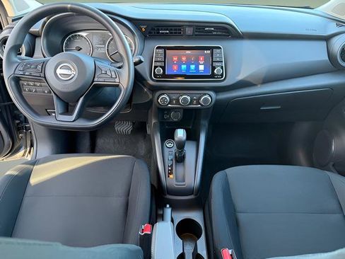 Certified 2025 Nissan Kicks Play S image 16