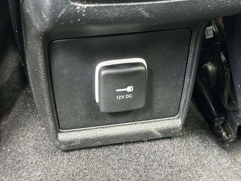 Used 2025 Jeep Compass Limited AWD/4WD image 13