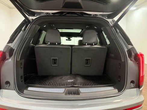 Used 2024 Cadillac XT6 Premium Luxury image 74