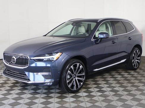 Used 2023 Volvo XC60 B6 Ultimate AWD/4WD image 8