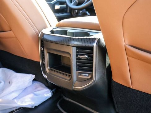 New 2025 RAM 2500 Big Horn AWD/4WD image 57