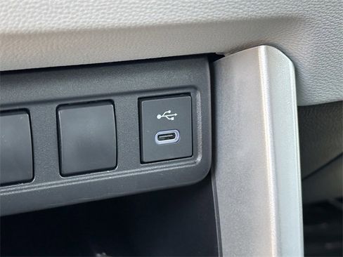 Certified 2025 Toyota Corolla Cross LE w/ Moonroof Package image 20