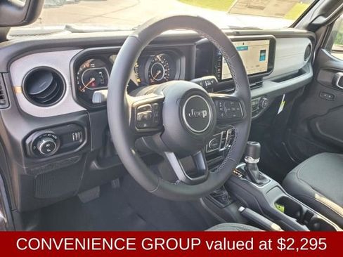 New 2025 Jeep Gladiator Sport image 14
