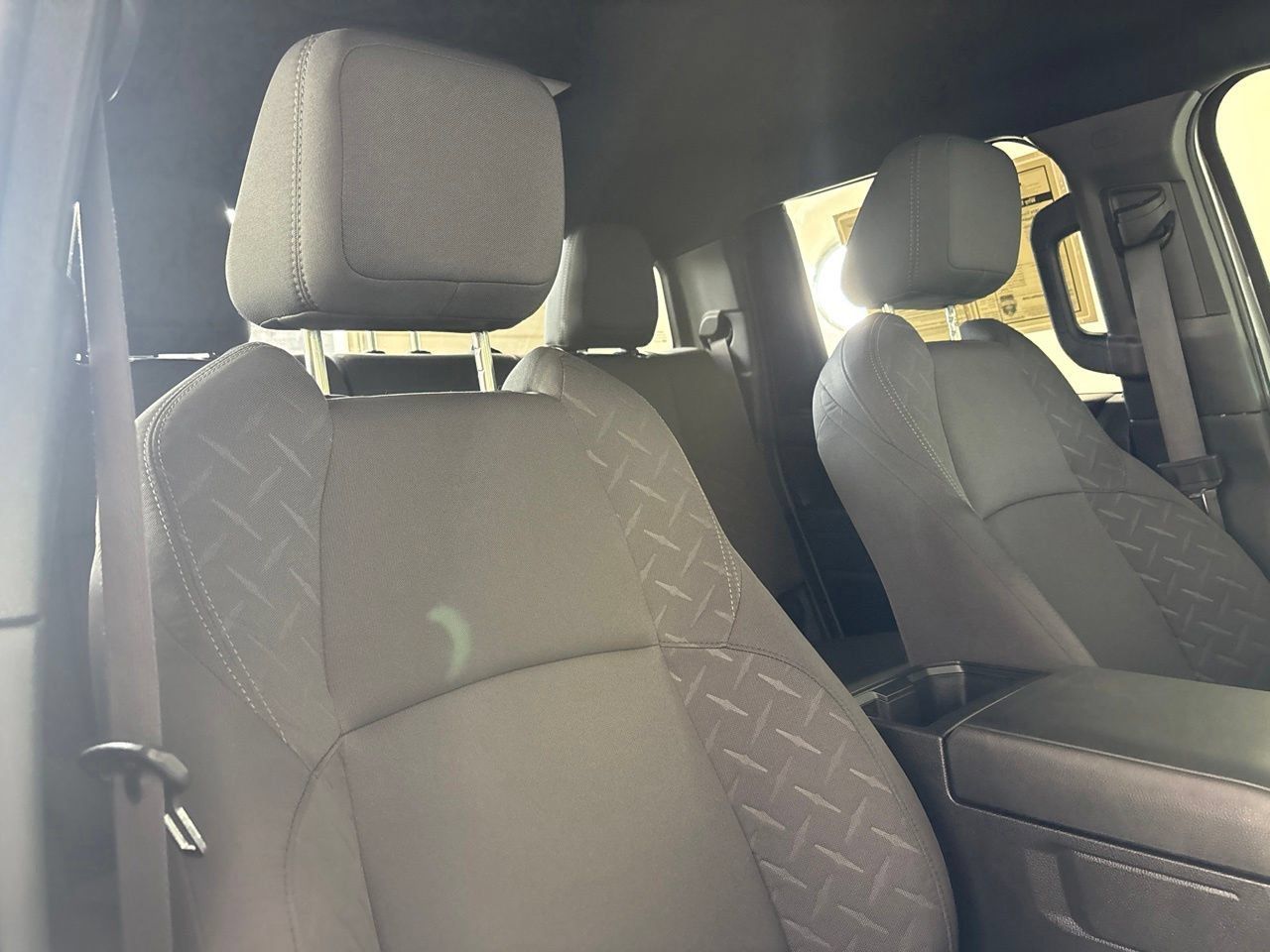 Used 2024 Toyota Tacoma SR RWD image 30
