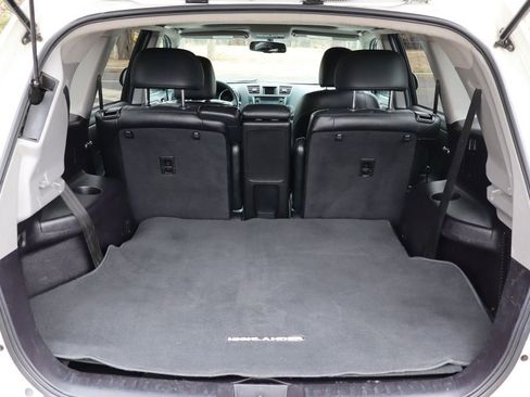 Used 2013 Toyota Highlander Limited image 14