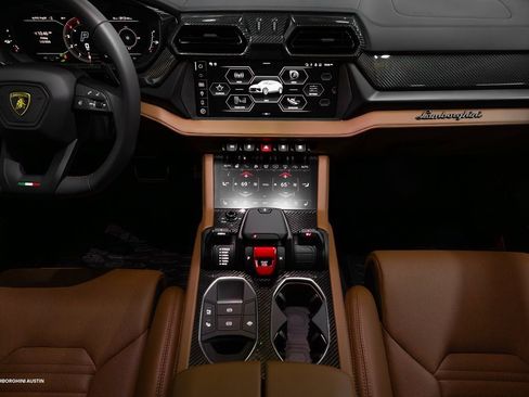 New 2025 Lamborghini Urus SE image 31