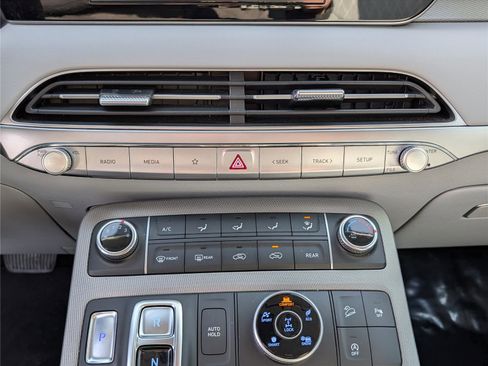 Used 2021 Hyundai Palisade SE image 24