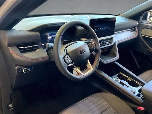 New 2026 Ford Explorer ST-Line w/ ST-Line Street Pack AWD/4WD image 5
