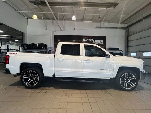 Used 2016 Chevrolet Silverado 1500 LT w/ LPO, Black Pack image 20