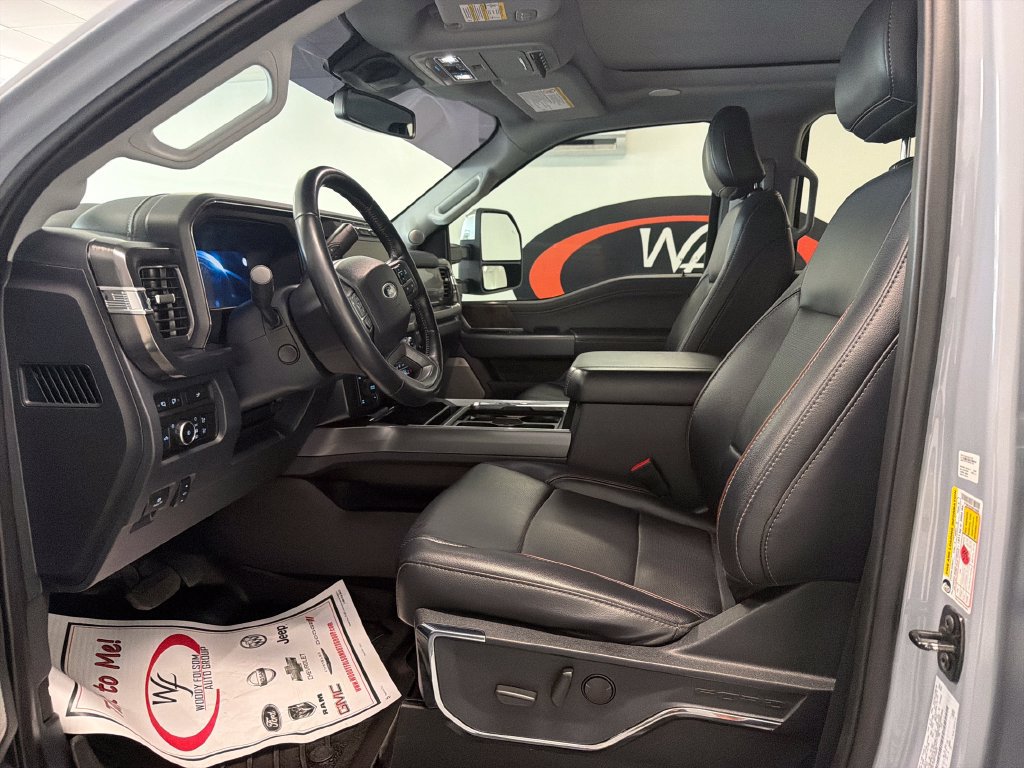 Used 2024 Ford F350 Lariat w/ Lariat Ultimate Package AWD/4WD image 11