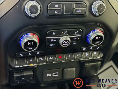 Used 2022 GMC Sierra 2500 Denali w/ Denali Ultimate Package image 16