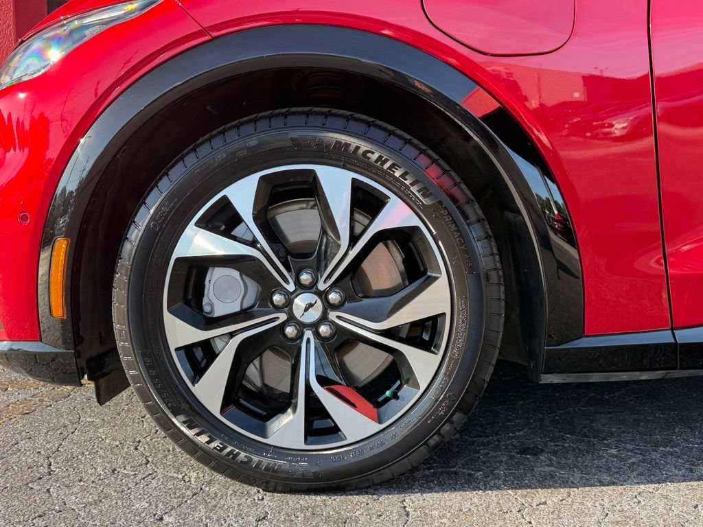 Used 2021 Ford Mustang Mach-E Premium RWD image 10