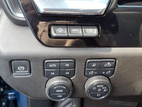 Used 2025 Chevrolet Silverado 2500 High Country w/ High Country Premium Package image 12