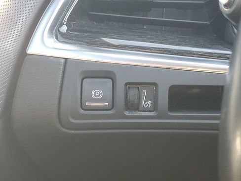 Certified 2023 Cadillac XT5 Premium Luxury AWD/4WD image 20