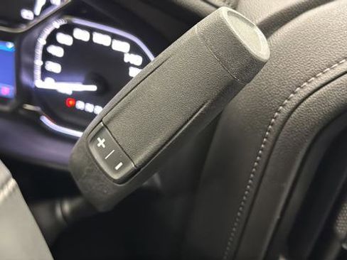 Used 2023 GMC Sierra 2500 SLE w/ SLE Convenience Package image 18