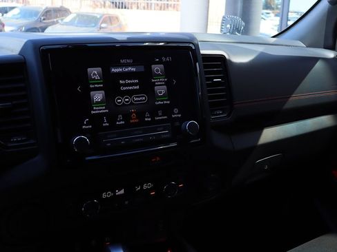 Used 2022 Nissan Frontier Pro-X RWD image 44