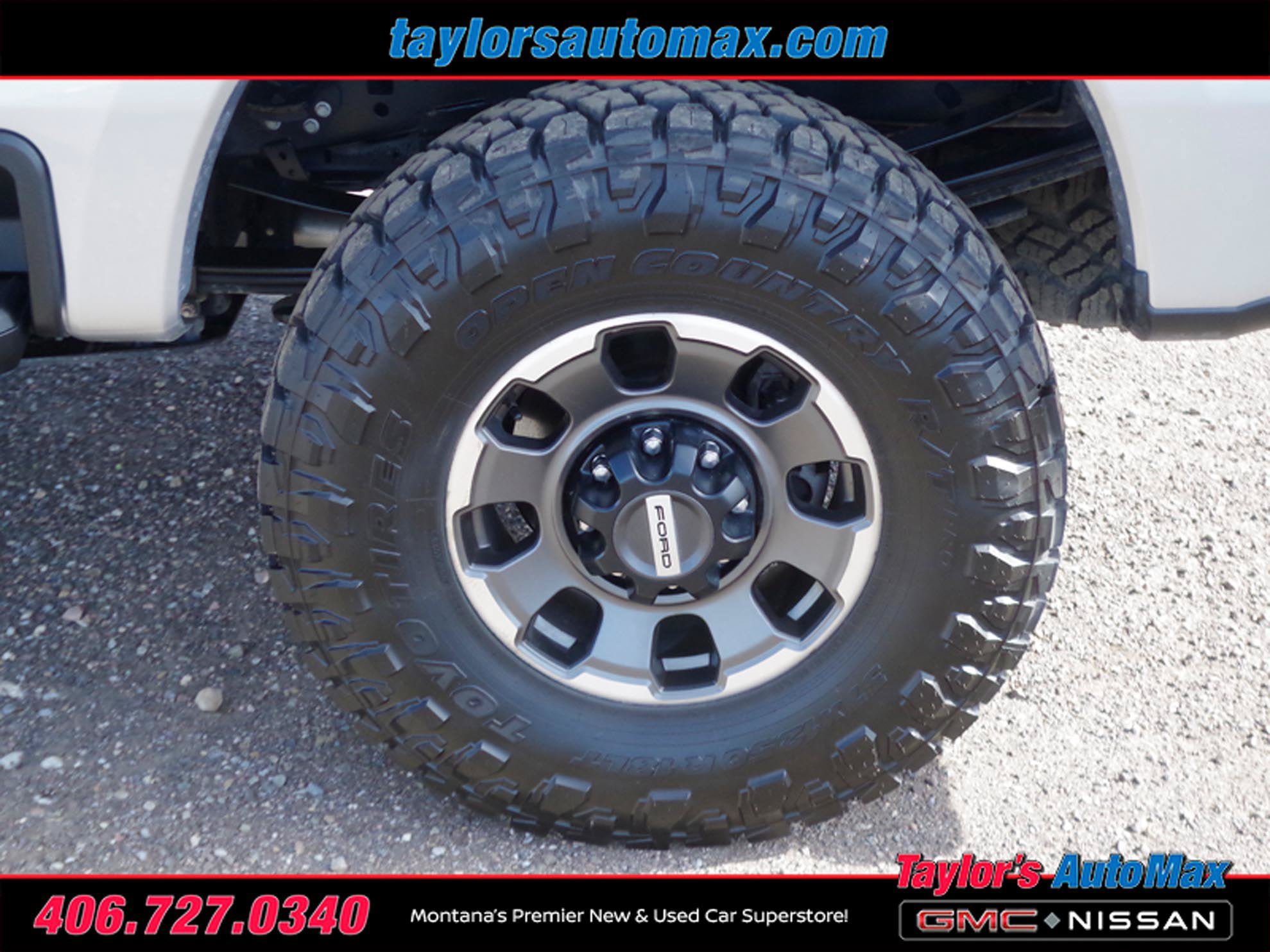 Used 2023 Ford F250 Lariat w/ Tremor Off-Road Package AWD/4WD image 39