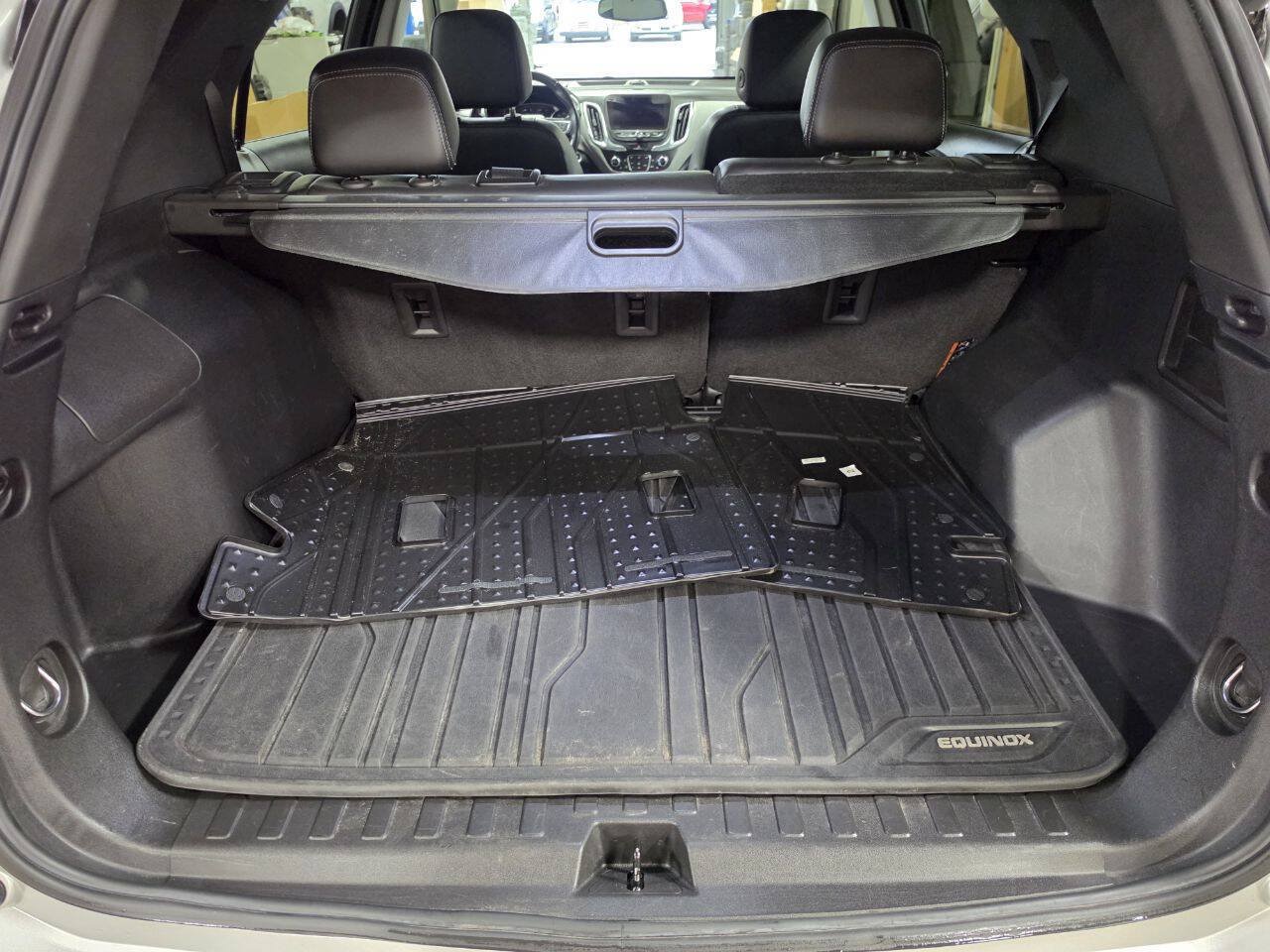 Used 2021 Chevrolet Equinox Premier w/ LPO, Floor Liner Package AWD/4WD image 20