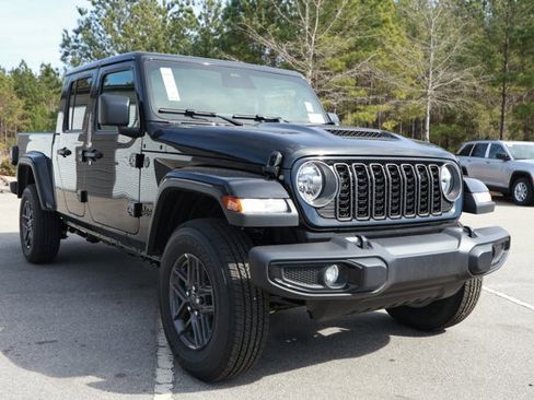 New 2026 Jeep Gladiator Sport image 3