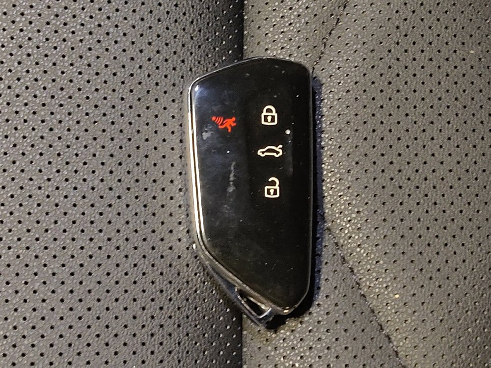 Used 2024 Volkswagen Atlas SE FWD image 32