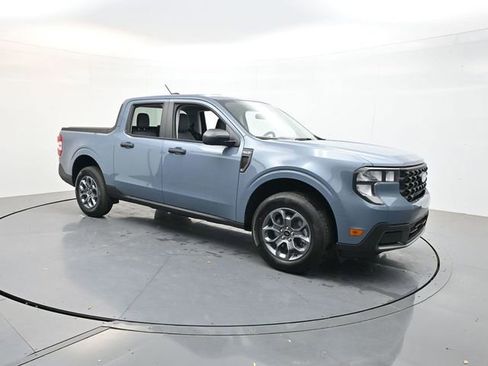 Used 2026 Ford Maverick XLT FWD image 1