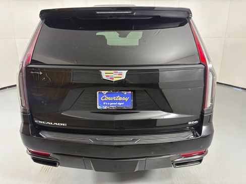 Used 2023 Cadillac Escalade Sport image 8